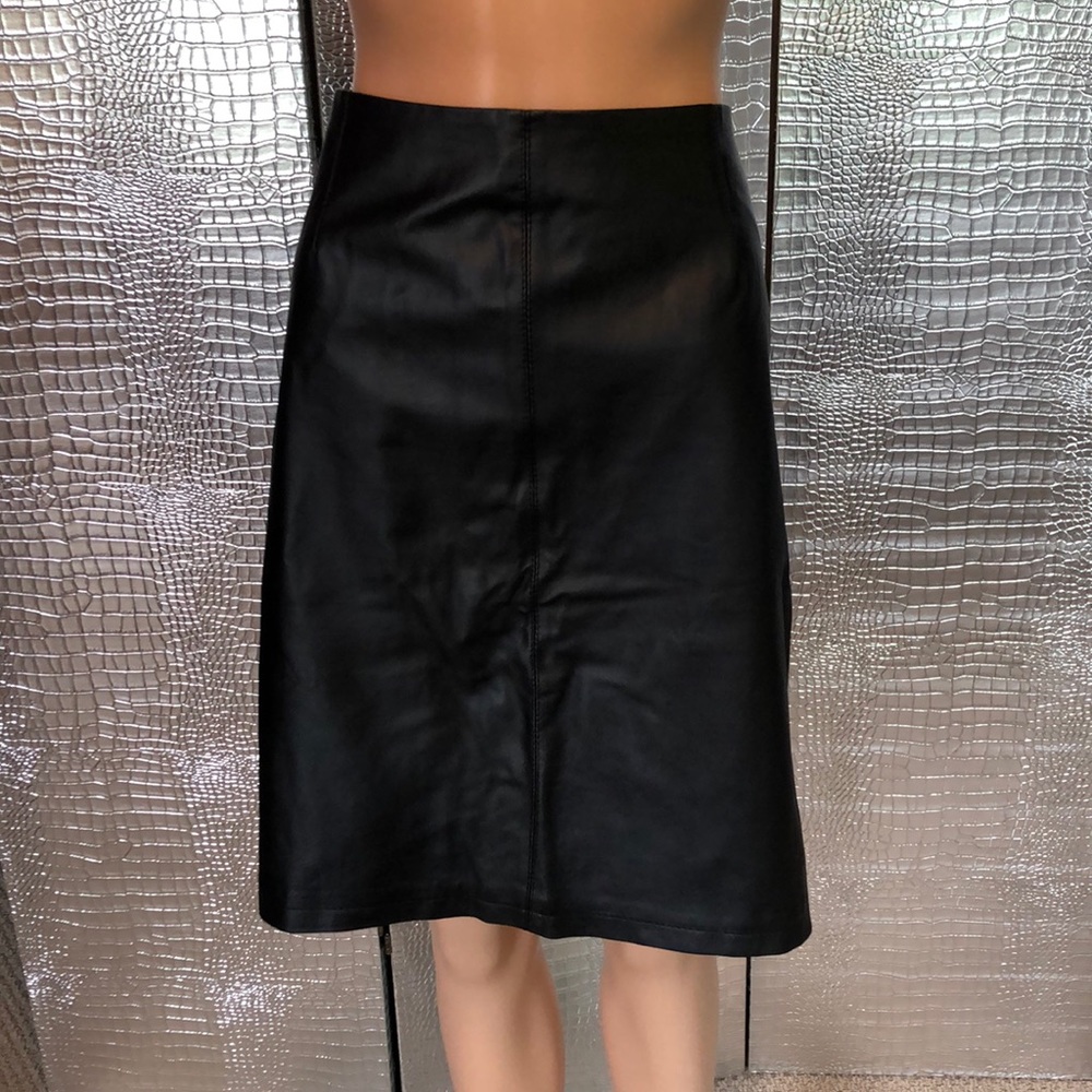 Chadwick’s size 16 Leather Skirt 38”W